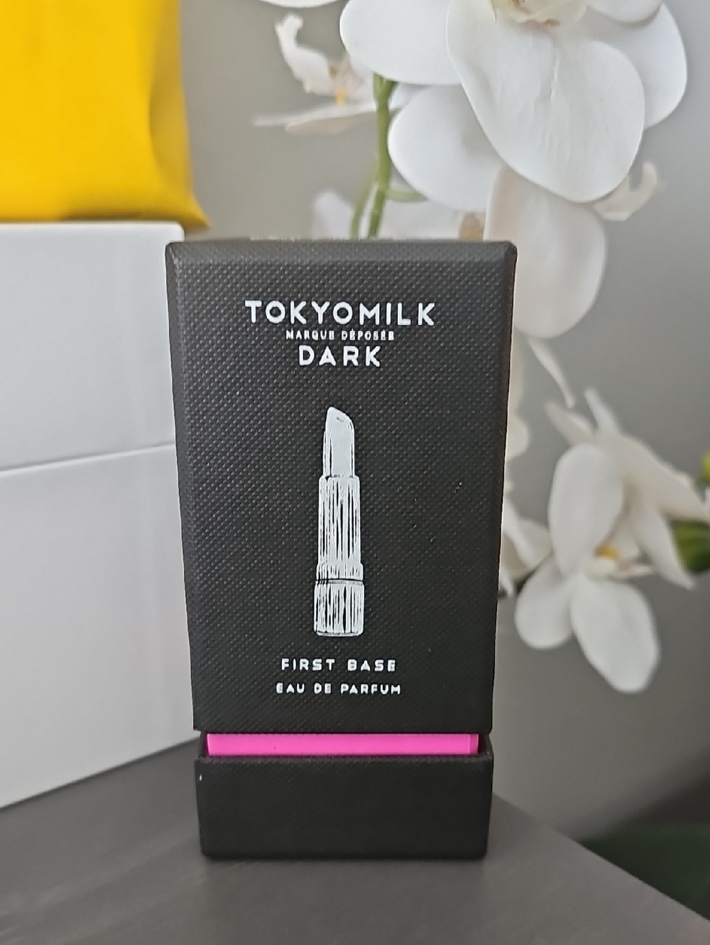 TOKYOMILK Dark First Base